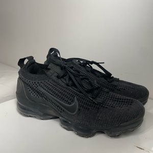 Black Nike Vapormax Flyknit